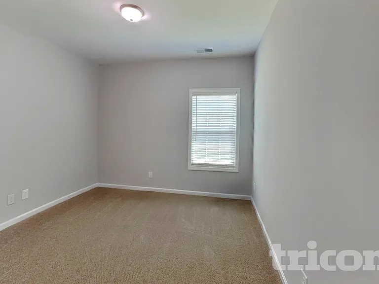 741 W Coker Way — Photo 12