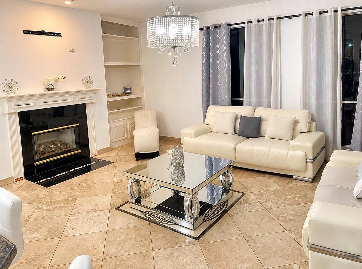 4 bed, 2.5 bath, 3157 sqft, $3,500 — Photo 4