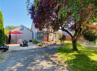 140 12th St SE, Puyallup, WA 98372