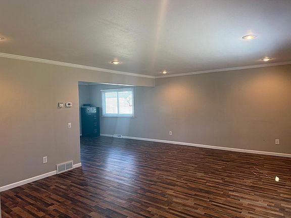 5th image of 1105 RIDGE ROAD