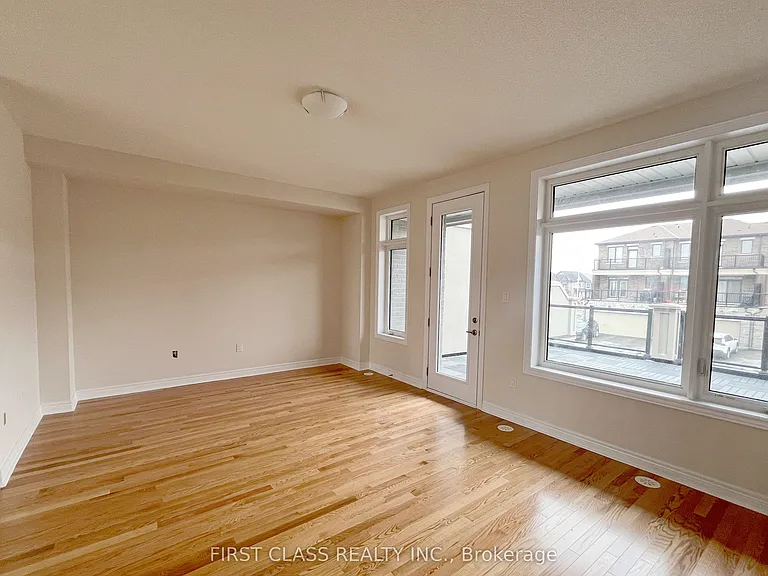 33 Mumbai Dr — Photo 11