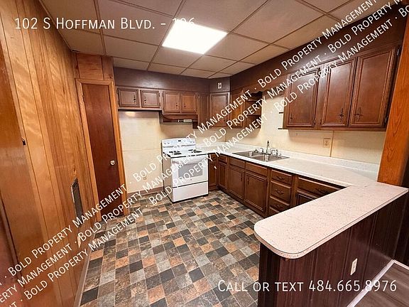 2nd image of 102 S Hoffman Blvd #106