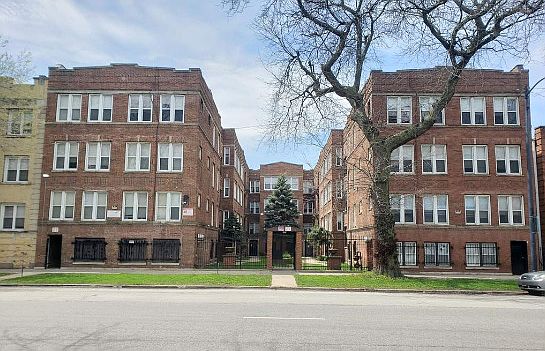 1st image of 4228 S Michigan Ave APT 1E