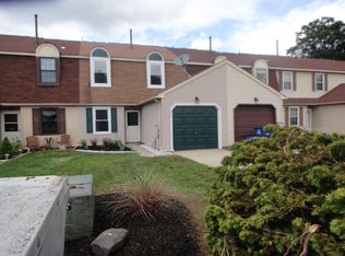 57 River Bank Dr, Roebling, NJ 08554