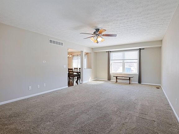 5th image of 5426 Shady Meadows Dr