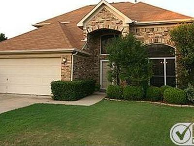 404 Woodland Ct, Hurst, TX, 76053