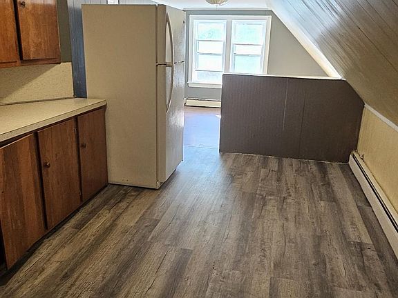 5th image of 17 Spring St #6