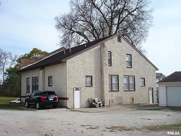 4th image of 244-262 N Cedar St