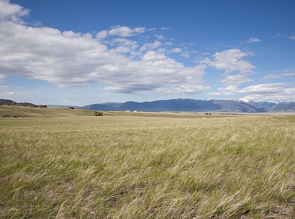 5th image of Pronghorn Mdws #56