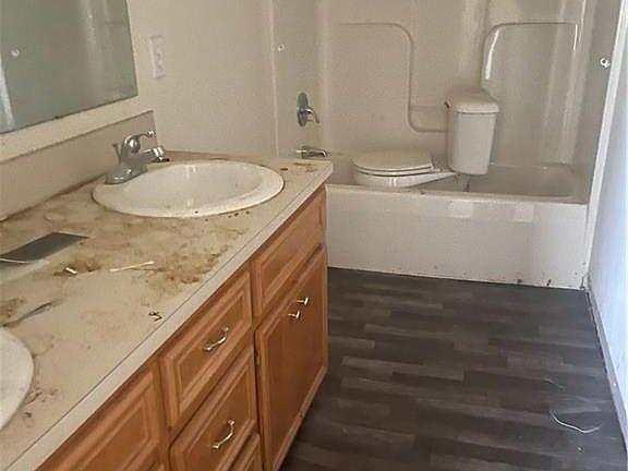 4th image of 199 Greenhaven Dr
