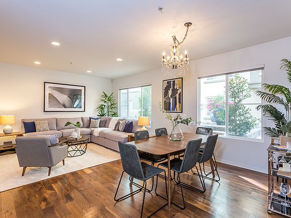 2nd image of 6020 Seabluff Dr Unit 135
