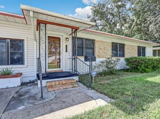 3304 Rogero Rd, Jacksonville, FL 32277