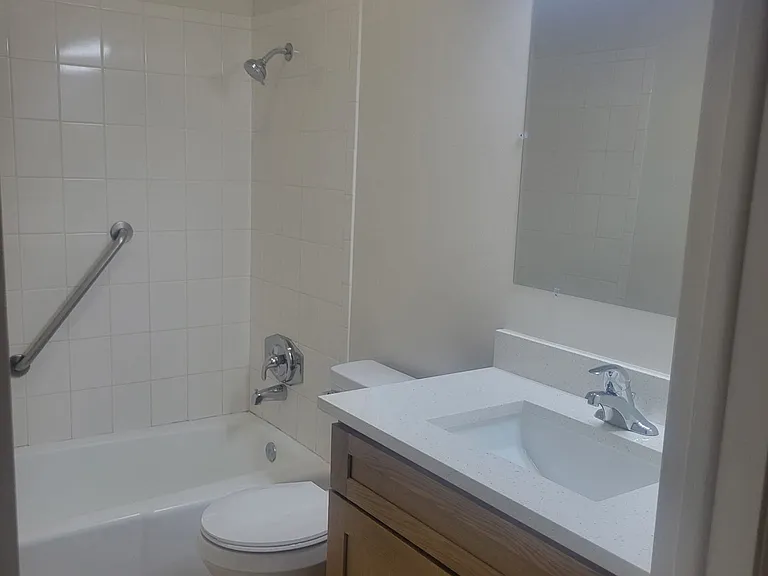 1017 W 2300 N #2 — Photo 11