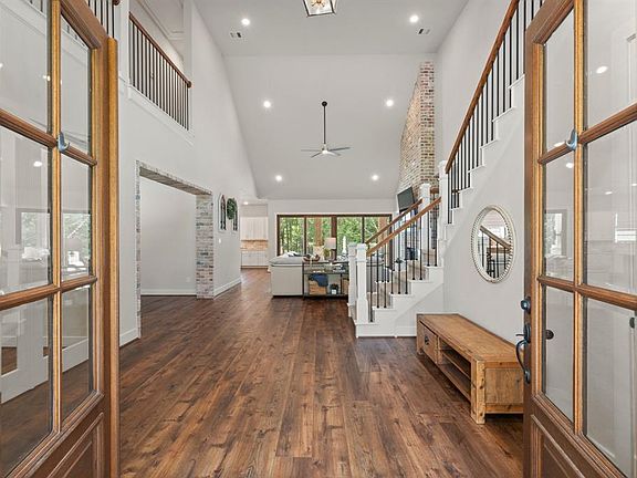 5th image of 11565 Kirstens Ct