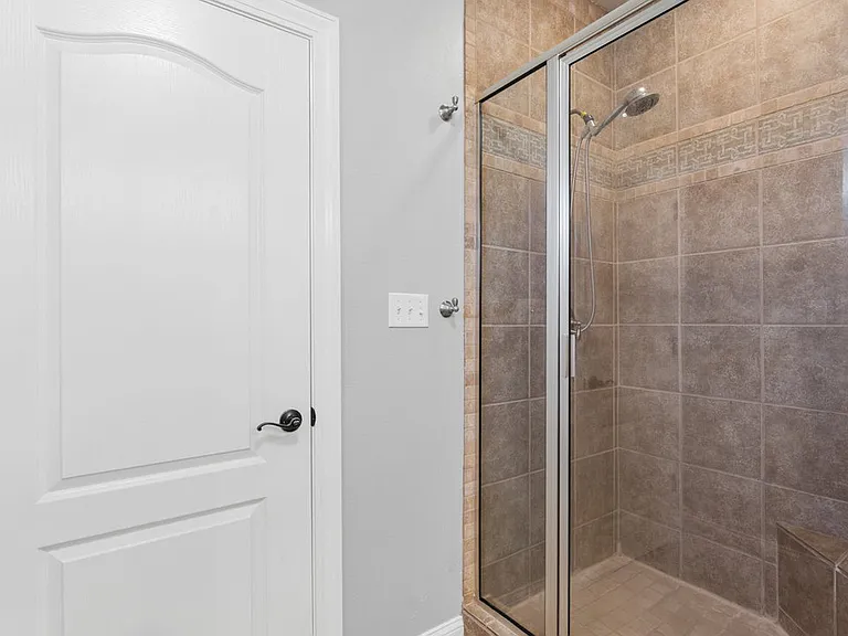 204 Tunbridge Dr — Photo 21