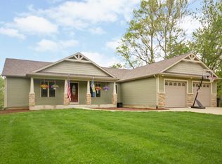 56649 Eastvue Dr, Osceola, IN 46561