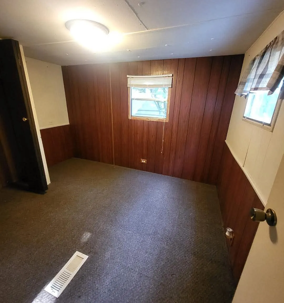 2 bed, 850 sqft, $950 — Photo 3