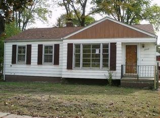 27049 Lucerne Dr, Inkster, MI 48141
