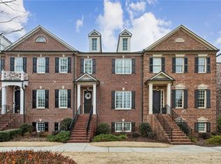430 Rose Garden Ln, Alpharetta, GA 30009