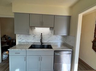 2421 Ridge Rd, Blacksburg, VA 24060