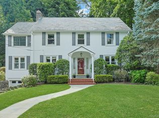 17 Elm Rd, Scarsdale, NY 10583