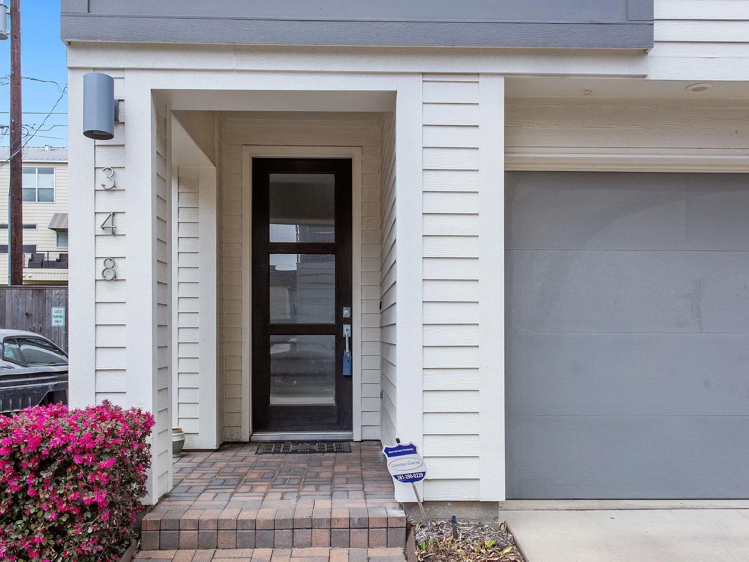 3 bed, 3.5 bath, 2291 sqft, $3,000 — Photo 4
