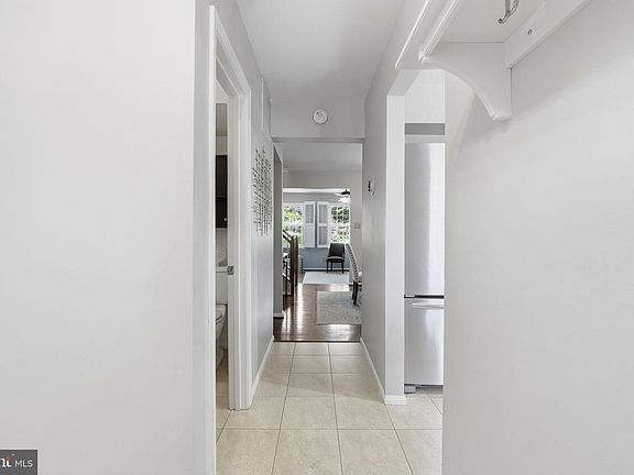 5th image of 5705 Lawsons Hill Ct