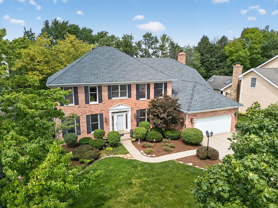 1st image of 450 Ford Ln