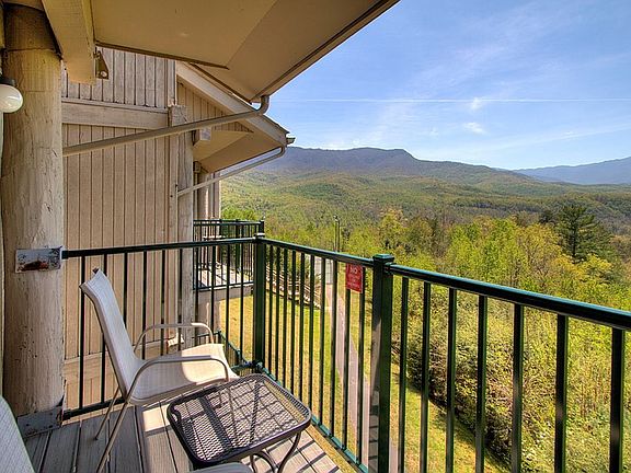 4th image of 3710 Weber Rd #303-E