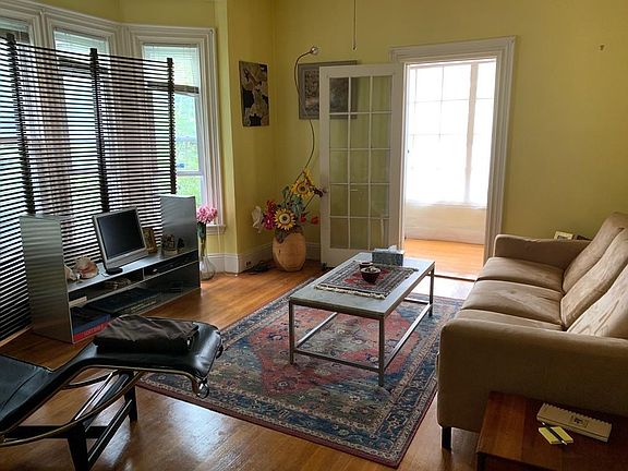 2nd image of 107 Chestnut Ave