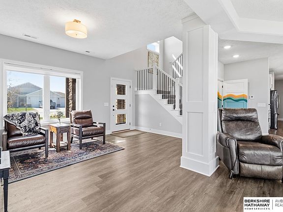 3rd image of 1908 N Kara Way