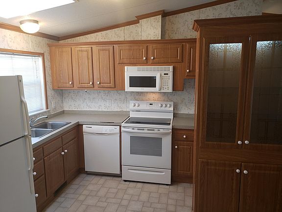 5th image of 224 Morris Ln #L156