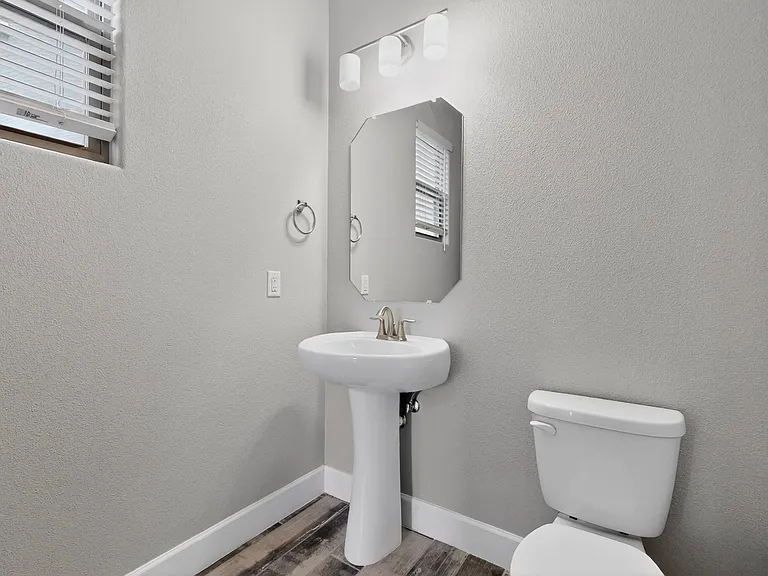 5603 Linq Ct NE — Photo 31