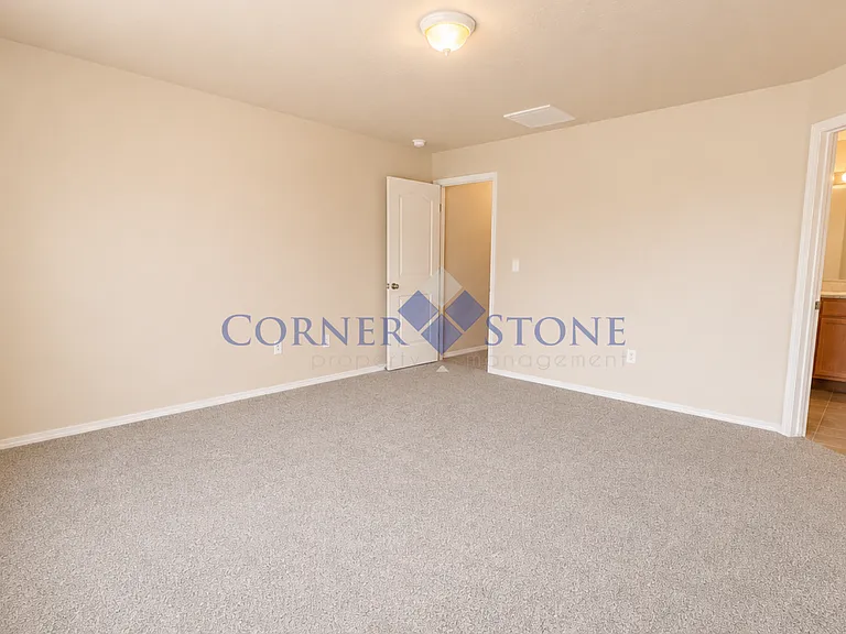 2678 N Kelsan Ave — Photo 18