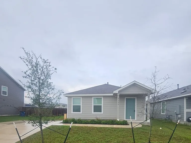 2306 Tornado Aly — Photo 2