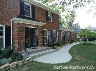 508 Rothbury Ln, Douglass Hills, KY 40243