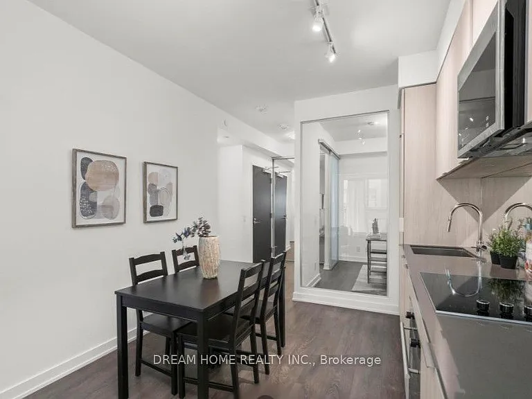 609 Avenue Rd #306 — Photo 12