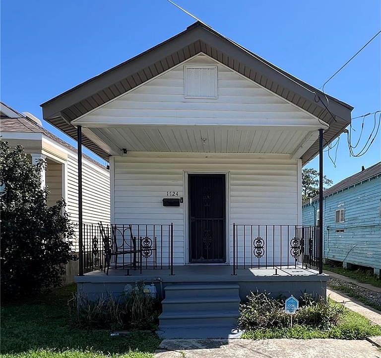 1st image of 1724 Palfrey St