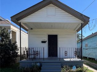 1724 Palfrey St, Gretna, LA 70053