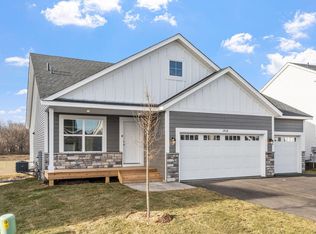 4704 6th St NE, Saint Cloud, MN 56304
