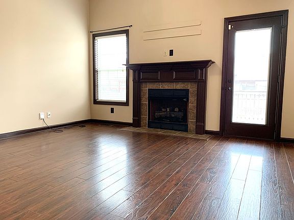 4th image of 1451 Cobra Ln
