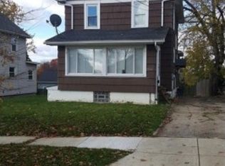 2106 SW 17th St, Akron, OH 44314