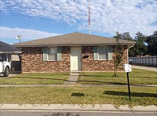 201 E Prosper St, Chalmette, LA 70043