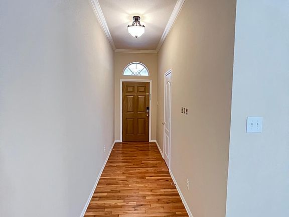2nd image of 1342 Lyra Ln