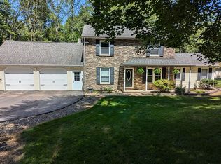 19 Mark Dr, Winfield, PA 17889