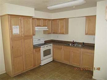 5th image of 3935 1st Ave