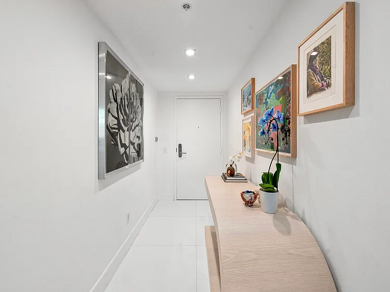 6899 Collins Ave #1810 — Photo 24