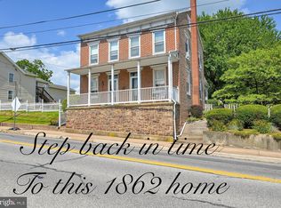41 S Main St, Dover, PA 17315