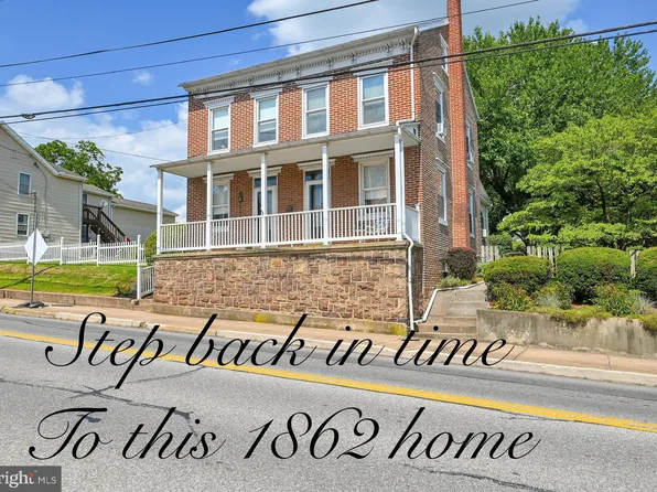 41 S Main St, Dover, PA 17315