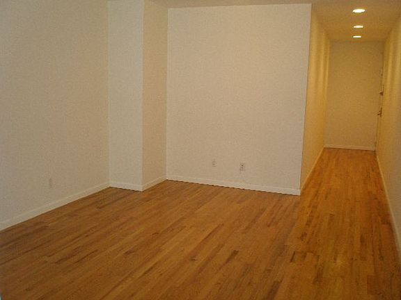 3rd image of 1274 5th Ave APT 204